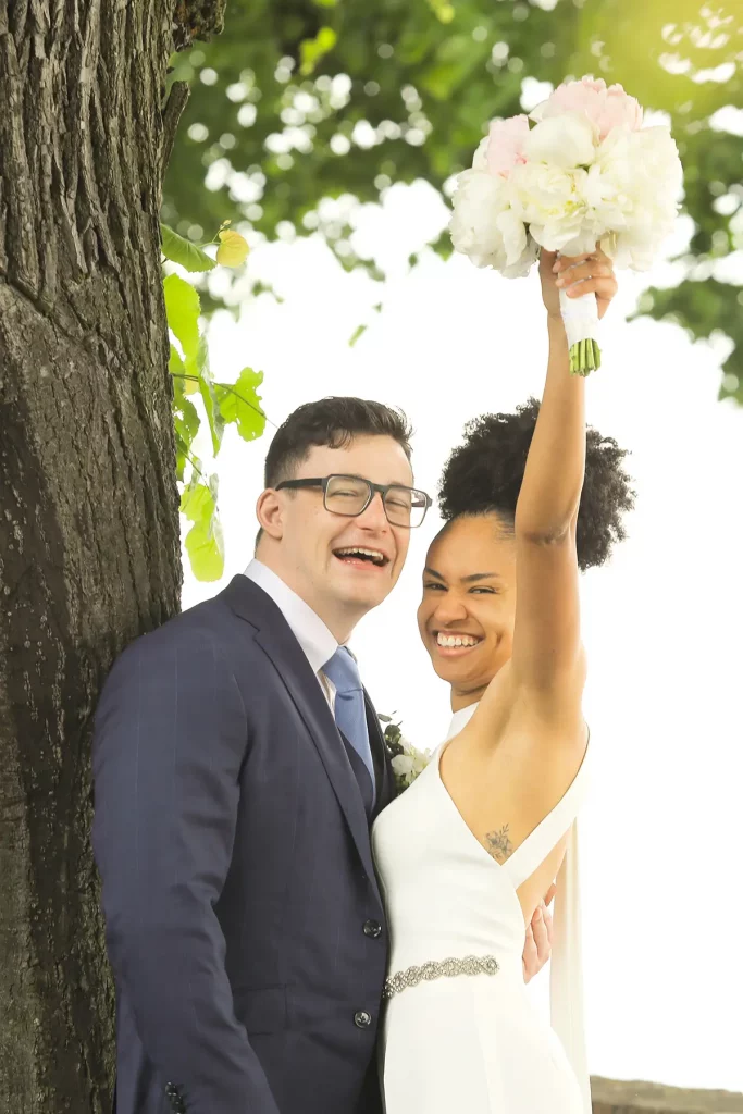 brautpaar-jubelt brautpaar-jubelt